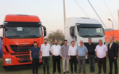 IVECO Gaziantep yetkili satıcısı Üstün İş Otomotiv, 4 firmaya 13 adet  Stralis çekici teslim etti | Haberler > TİCARİ ARAÇLAR