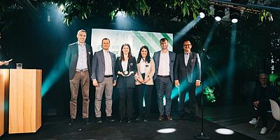 Mercedes-Benz Türk’ün Yeşil Dönüşüm Sağlayan BioHarmony Projesi Ödül Getirdi 