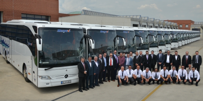 Mesnevi Turizm filosunu Mercedes-Benz Tourismo ile güçlendirdi