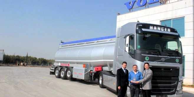 Volvo Kamyon ile Hannak işbirliği yeni Volvo Kamyon teslimatı ile güçlendi