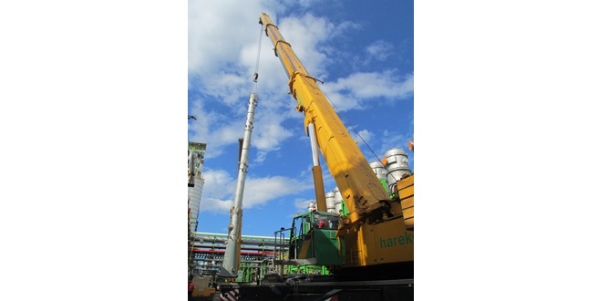 HAREKET, AKSA AKRİLİK TESİSİ TANK MONTAJLARINI TAMAMLADI