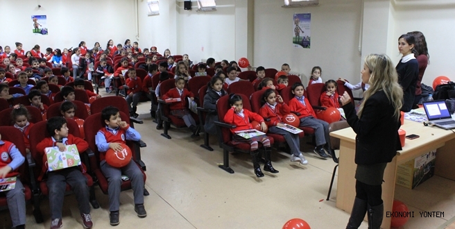 Trafik Hayattır Gönüllüleri’nden  İlkokullara Trafik Güvenliği Semineri