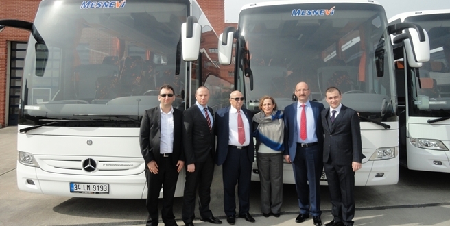 Mesnevi Turizm filosunu Mercedes-Benz Tourismo 15 RHD ile güçlendirdi