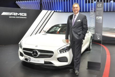 Auto Show 2015’in yıldızı Mercedes-Benz, yeni modelleri ile göz kamaştırıyor