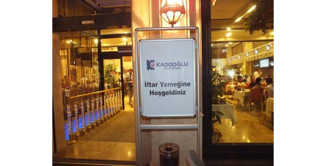 KADOOĞLU HOLDİNG’in GELENEKSEL İFTAR PROGRAMI YOĞUN İLGİ GÖRDÜ