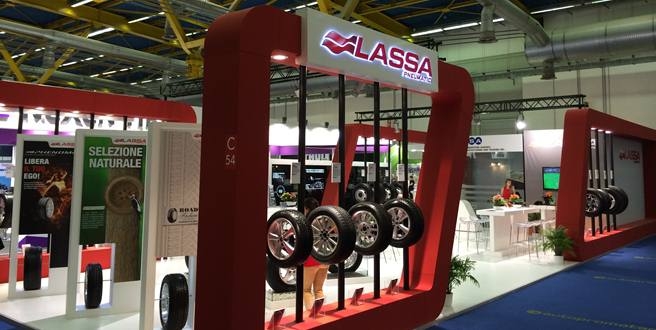 LASSA, AUTOPROMOTEC 2015TE  ÜÇ YENİ ÜRÜNÜNÜ TANITTI