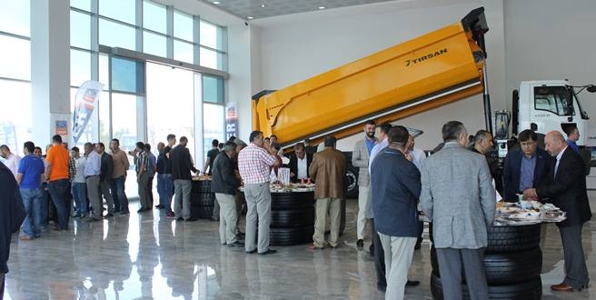 TIRSAN VE BAŞER OTOMOTİV SEKTÖR İLE ANKARA’DA BİR ARAYA GELDİ