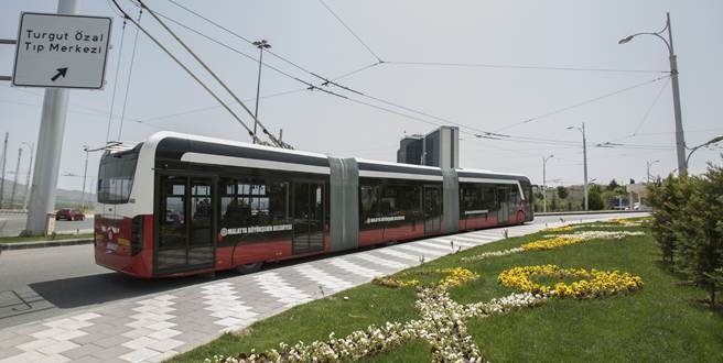 Bozankaya, “2015 Avrupa’da Yılın Şirketi Ödülü”nün sahibi oldu