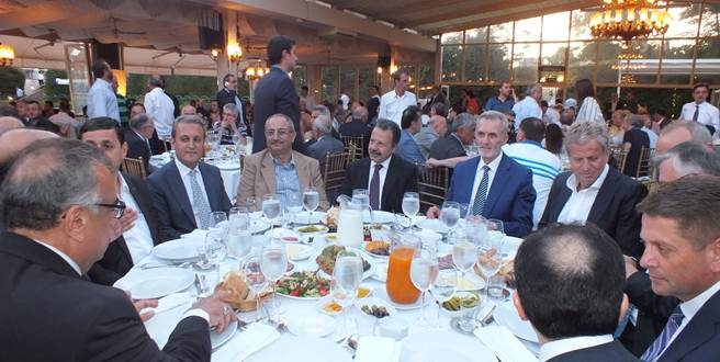 DENİZCİLİK SEKTÖRÜ, KABOTAJ BAYRAMI AKŞAMINDA İFTAR YEMEĞİNDE BULUŞTU