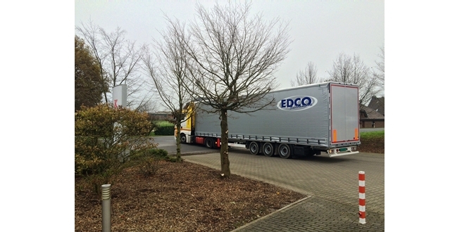 KÄSSBOHRER’DEN SNELTRANSPORT EDCO’YA  PERDELİ MEGA TESLİMATI