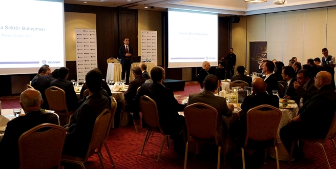SCANIA, İŞ ADAMLARI VE EKONOMİSTLERLE  SEKTÖRÜ DEĞERLENDİRDİ