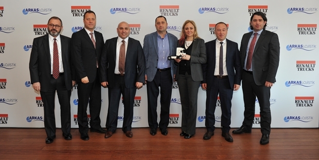 Arkas Lojistik filosuna 30 adet ADRli Renault Trucks ekledi.