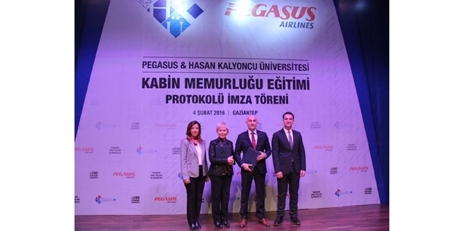 Pegasus Hava Yolları ve Hasan Kalyoncu Üniversitesi “İstihdam Garantili Kabin Memurluğu Eğitimi” düzenliyor