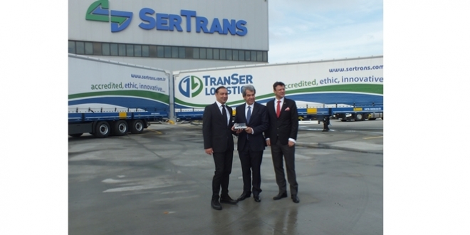 TIRSAN’dan SERTRANS’a PERDELİ MEGA SEMİ-TREYLER TESLİMATI