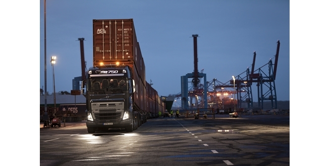 Volvo Trucks 750 Tona Karşı mücadeleyi kazandı.