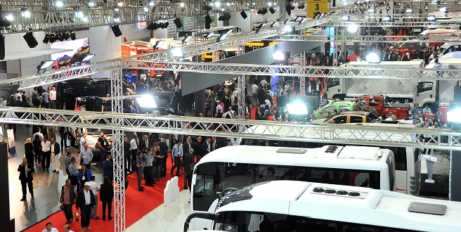 Lider markalar, büyük lansmanlar ve renkli etkinlikler Comvex İstanbul Fuarı’nda