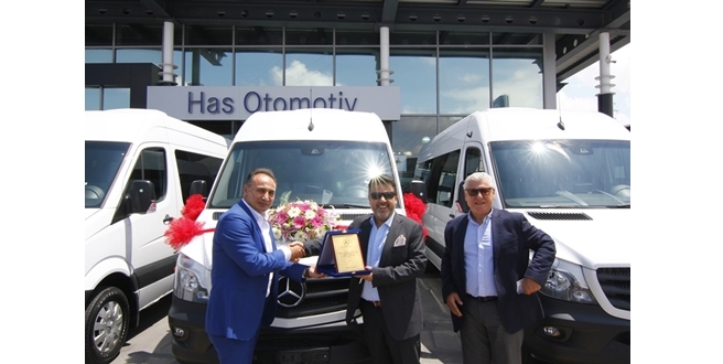 Sesli Turizm filosunu Mercedes-Benz “yıldızı” ile güçlendirdi