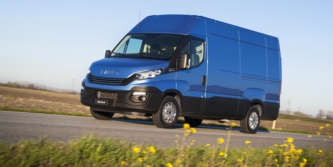 Iveco, Hanover’de düzenlenen IAA Ticari Araçlar 2016 Fuarında Yeni Stralis TCO2 Champion’un resmi prömiyerini gerçekleştirecek