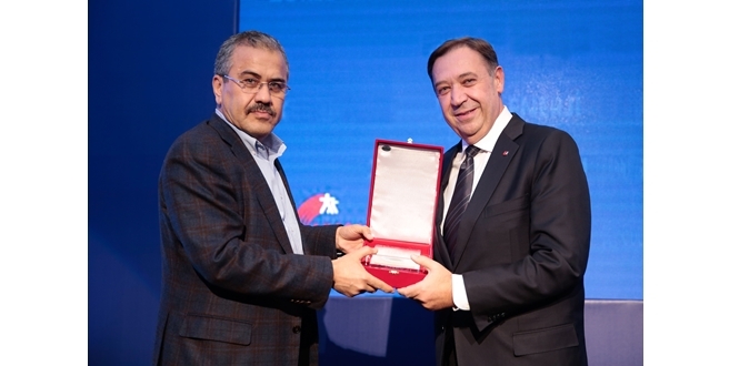 İpragaz 7. Türkiye Enerji Zirvesinde 2 ödülle Enerji’nin Zirvesi’nde ..