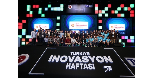 Shell Eco-marathon Türkiye’nin kazananları ödüllerini Enerji Bakanı Berat Albayrak’tan aldı