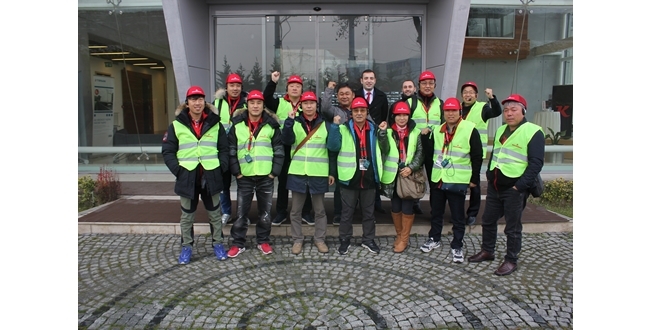 Tırsan Güney Koreli Misafirlerini Adapazarı Fabrikasında Ağırladı