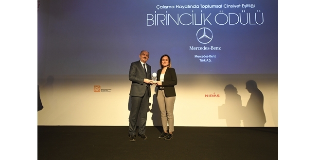 Mercedes-Benz Türk, “Çalışma Hayatında Toplumsal Cinsiyet Eşitliği Ödülü”nü aldı