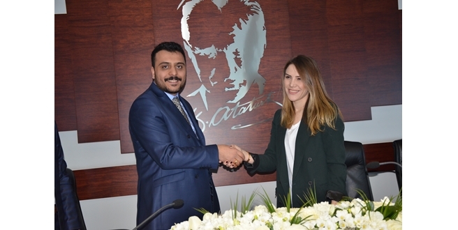 METRO HOLDİNG İLE CDS LOJİSTİK PARTNERLİK ANLAŞMASI İÇİN EL SIKIŞTI