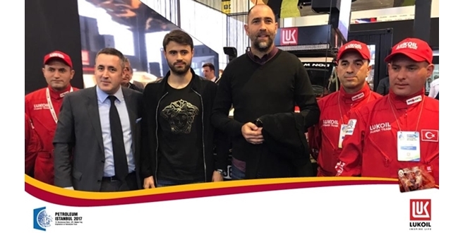 LUKOİL 13. PETROLEUM FUARINA DAMGASINI VURDU