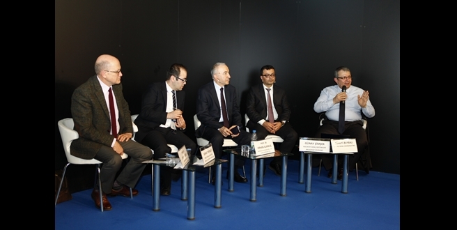 Sürücüsüz araç teknolojisinde lider kim olacak: Amerika mı, Avrupa mı?