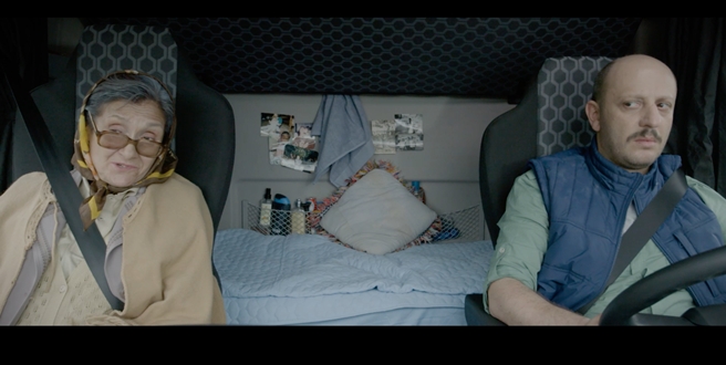 Ford Trucks, “Evlatlarınız Bize Emanet” filmi ile hem güldürecek hem de duygulandıracak