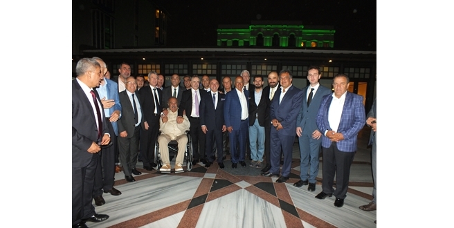 PÜİS 40.GELENEKSEL İFTAR YEMEĞİNDE AKARYAKIT VE ULAŞIM SEKTÖRÜNÜ BULUŞTURDU