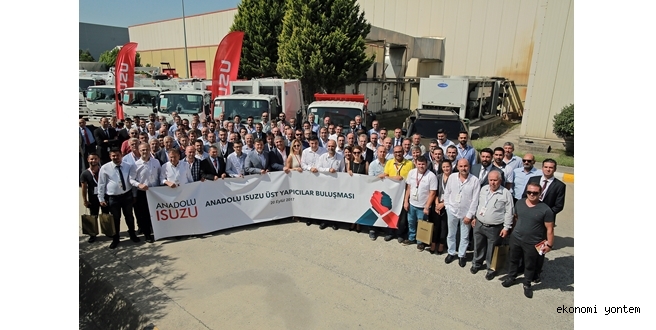 Anadolu Isuzu üst yapıcı firmalara yeni uygulamalarını tanıttı..