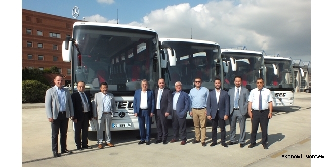 Mercedes-Benz Türk’den Seç Turizm’e 8 adet Tourismo 16 RHD 2+1