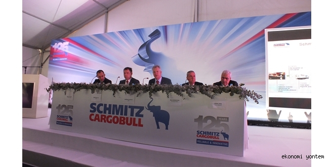 SCHMITZ CARGOBULL 125. YILINDA ADAPAZARI FABRİKASININ RESMİ AÇILIŞ TÖRENİNİ GERÇEKLEŞTİRDİ..