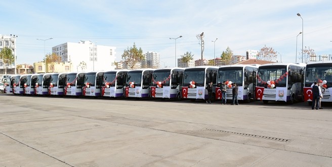 2017’nin son araç teslimatında Anadolu Isuzu damgası