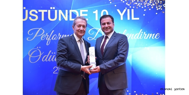 Autoport’a Sektörel Performans Değerlendirme Ödülü
