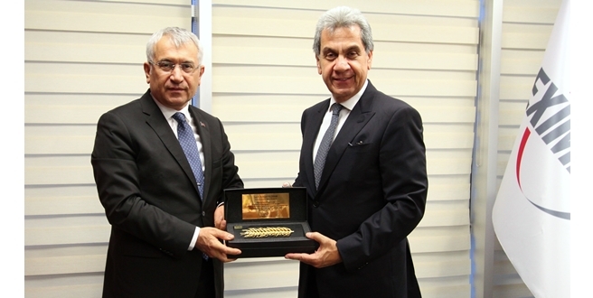 “LOJİSTİK HİZMET İHRACATI 2023 YILINDA 50 MİLYAR DOLARI AŞAR!”