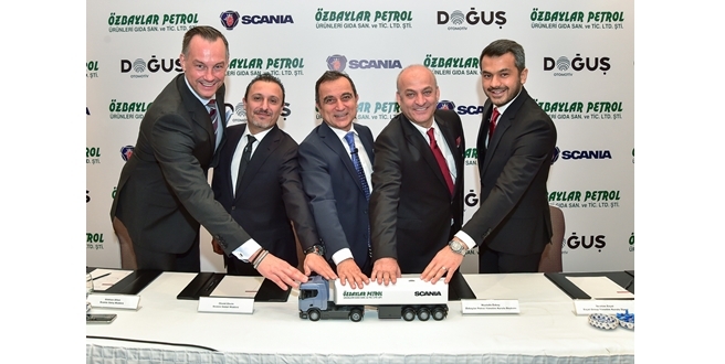 Scania’dan Yılın İlk  Büyük Filo Teslimatı Özbaylar Petrol’e gerçekleştirildi