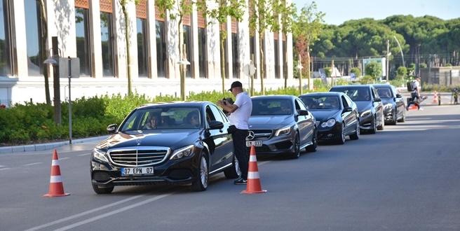 Mercedes-Benz Akademi, son 1 yılda toplam 12.912 saat ürün eğitimi verdi