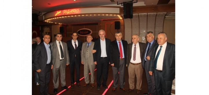 HALK OTOBÜSÜ ESNAFI ” BİRLİK, BERABERLİK YEMEĞİ”NDE  BİR ARAYA GELDİ