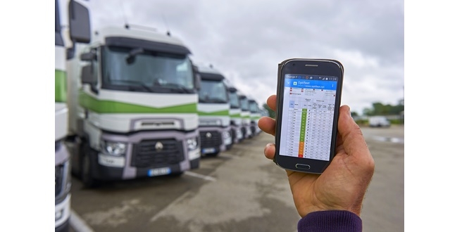 RENAULT TRUCKS, OPTIFLEETin MOBİL VERSİYONUNU TANITTI