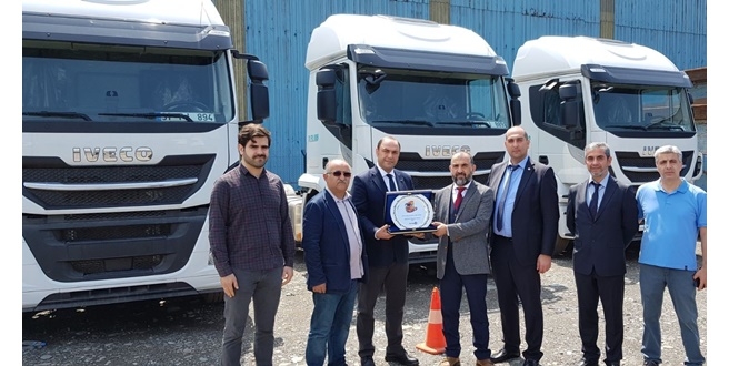 Asya Taşımacılık, filosunu Iveco Stralis çekiciler ile güçlendirdi