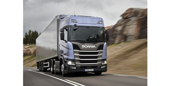 Scania, İthal Çekici Pazarında Liderliğini Sürdürüyor