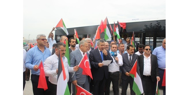 Özel Halk otobüsü taşımacı ve şoförleri İsrail katliamını protesto etti