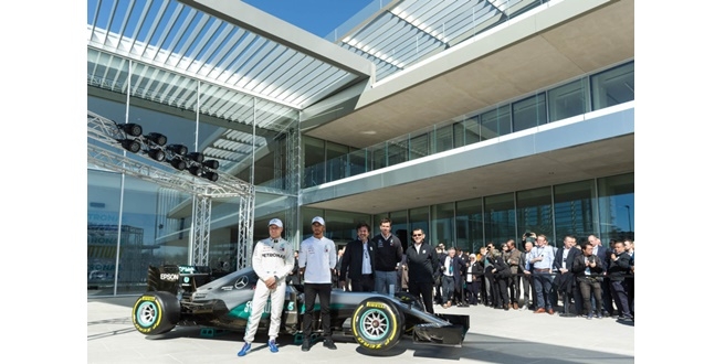 Petronas’ın Yeni Ar-Ge Merkezi  Madeni Yağ Sektörüne Yön Verecek!