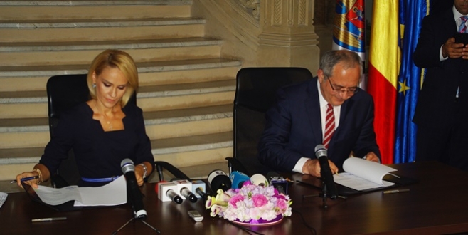 Bükreşlileri taşıyacak 400 Otokar otobüsü için imzalar atıldı