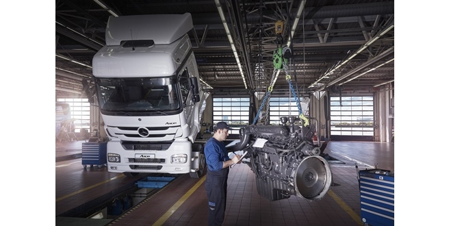 Mercedes-Benz Türk, müşterilerine “Sıfır Gibi Motor” hizmeti sunmaya devam ediyor