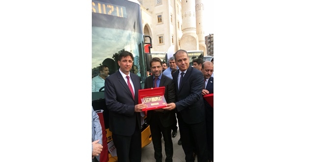 Anadolu Isuzu’nun ödüllü midibüsü Isuzu Novociti Life Mardin yollarında..