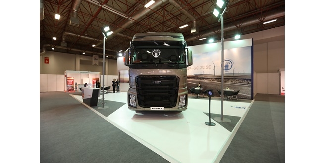 Ford Trucks, “2019 Uluslararası Yılın Kamyonu”  F-MAX ile Logitrans’taydı