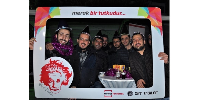 OKT TRAILER YENİ YILI SOKAK PARTİSİ KONSEPTİYLE KUTLADI